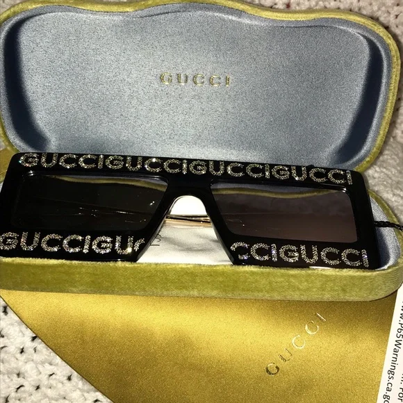 Gucci | Accessories | Gucci Black Rectangle Crystal Logo  display picture 2